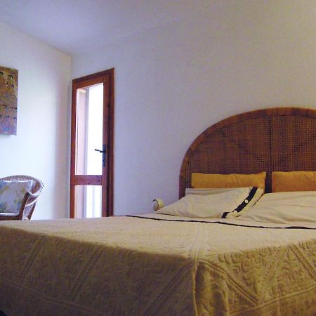 Via Dei Gerani B&B Sìnnai Camera foto